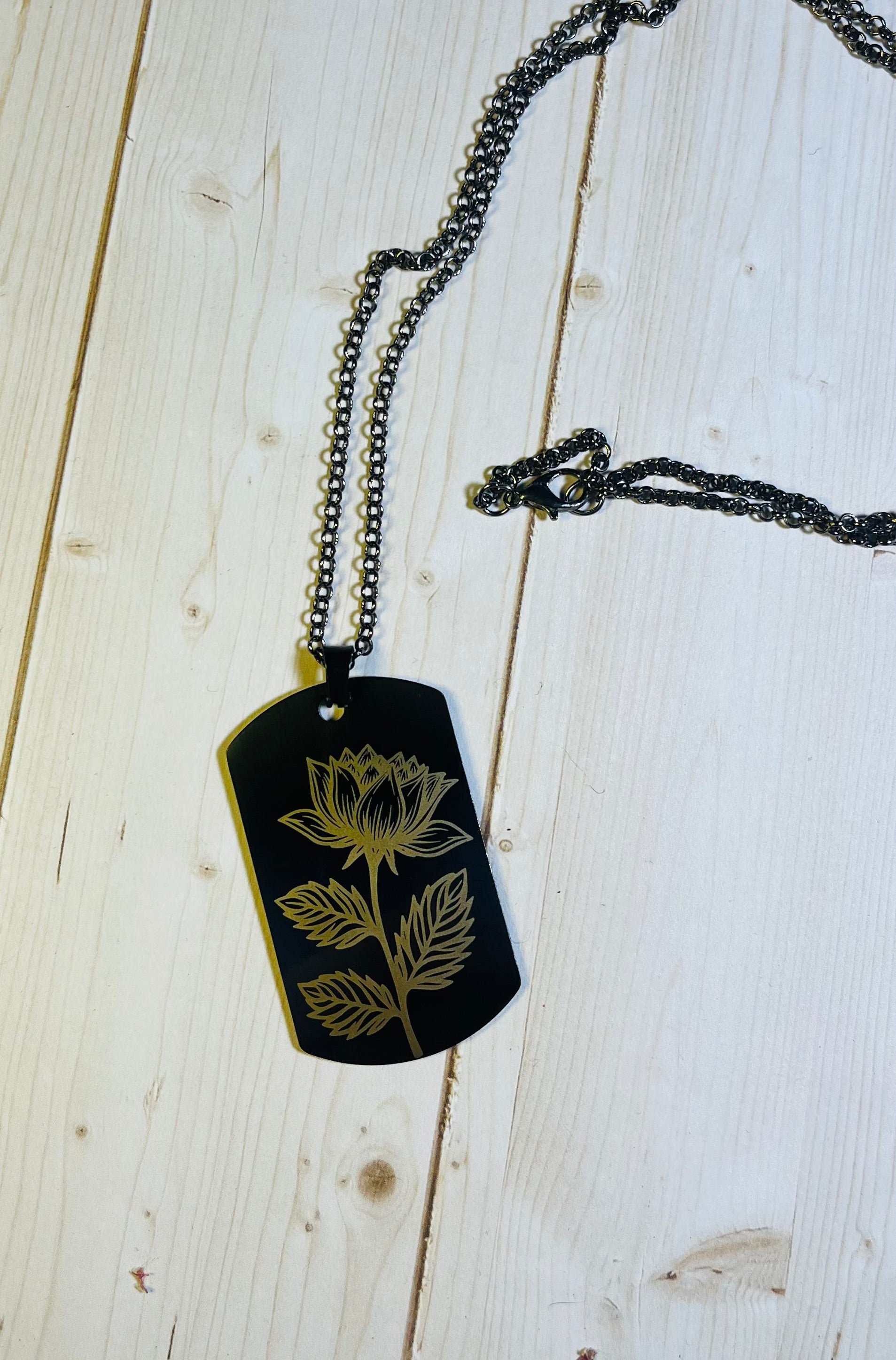 Daliha Bloom necklace